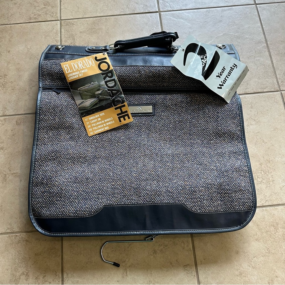 NWT Jordache Garment Bag